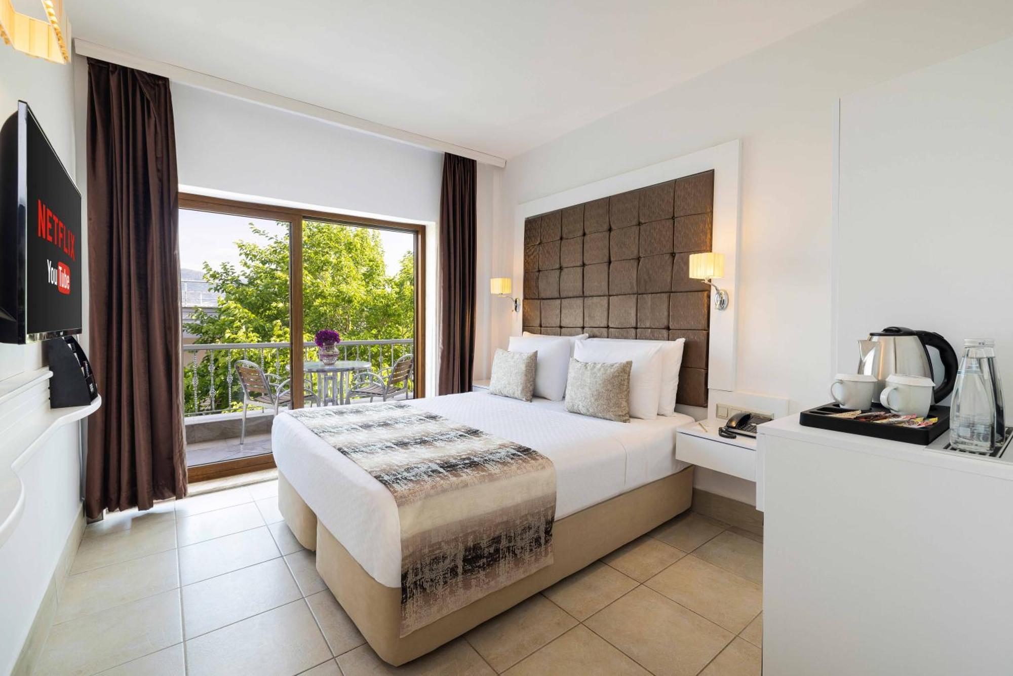 Elite Hotel Яликовак Экстерьер фото